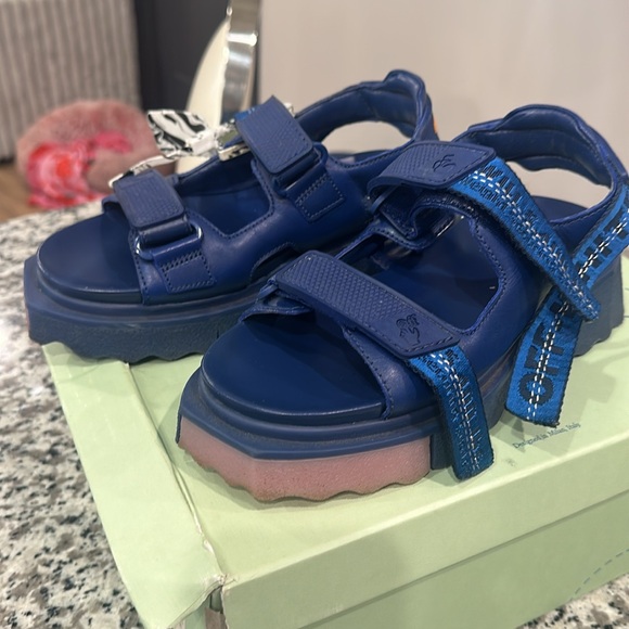 Women Blue Sandals - Picture 17 of 17